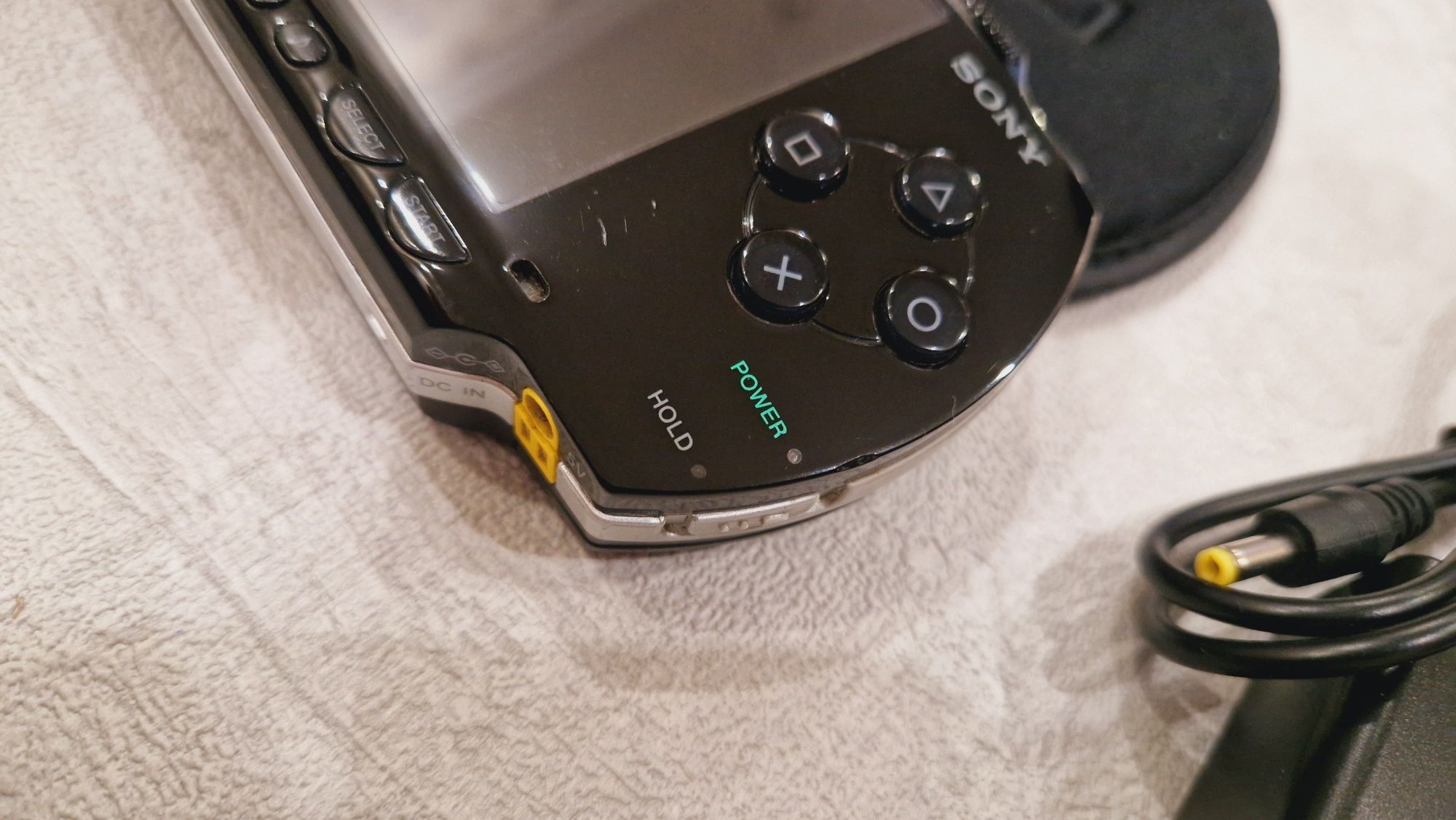 Sony PSP  64гиг с играми 135шт + чехол