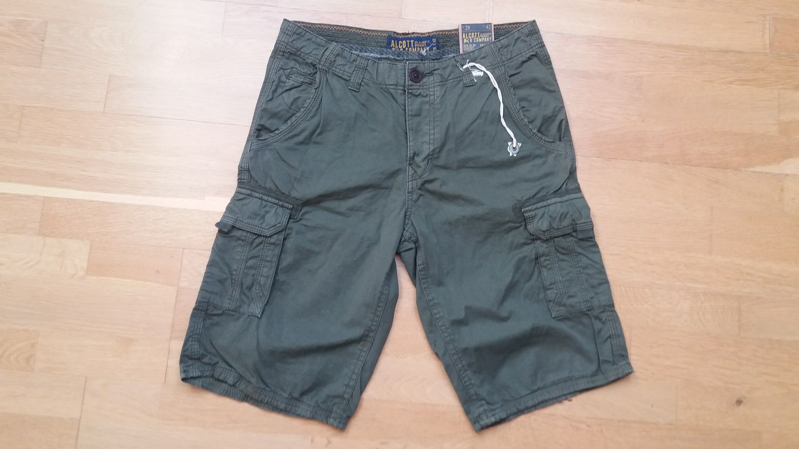 męskie szorty jeans khaki moro marki Alcott roz. 28 nowe z Francji