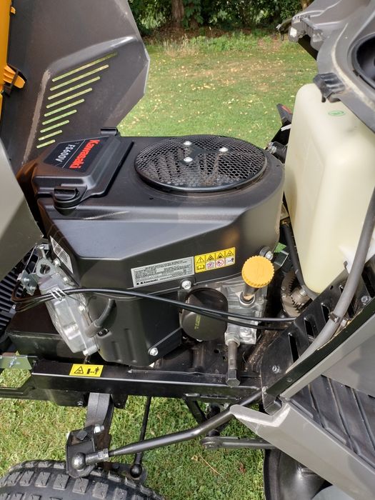 Kosiarka traktorek Stiga Estate 7102 HWSY