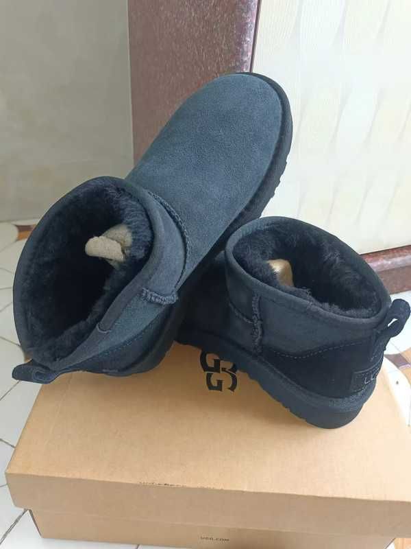 UGG Classic Ultra Mini Black taille R.39
