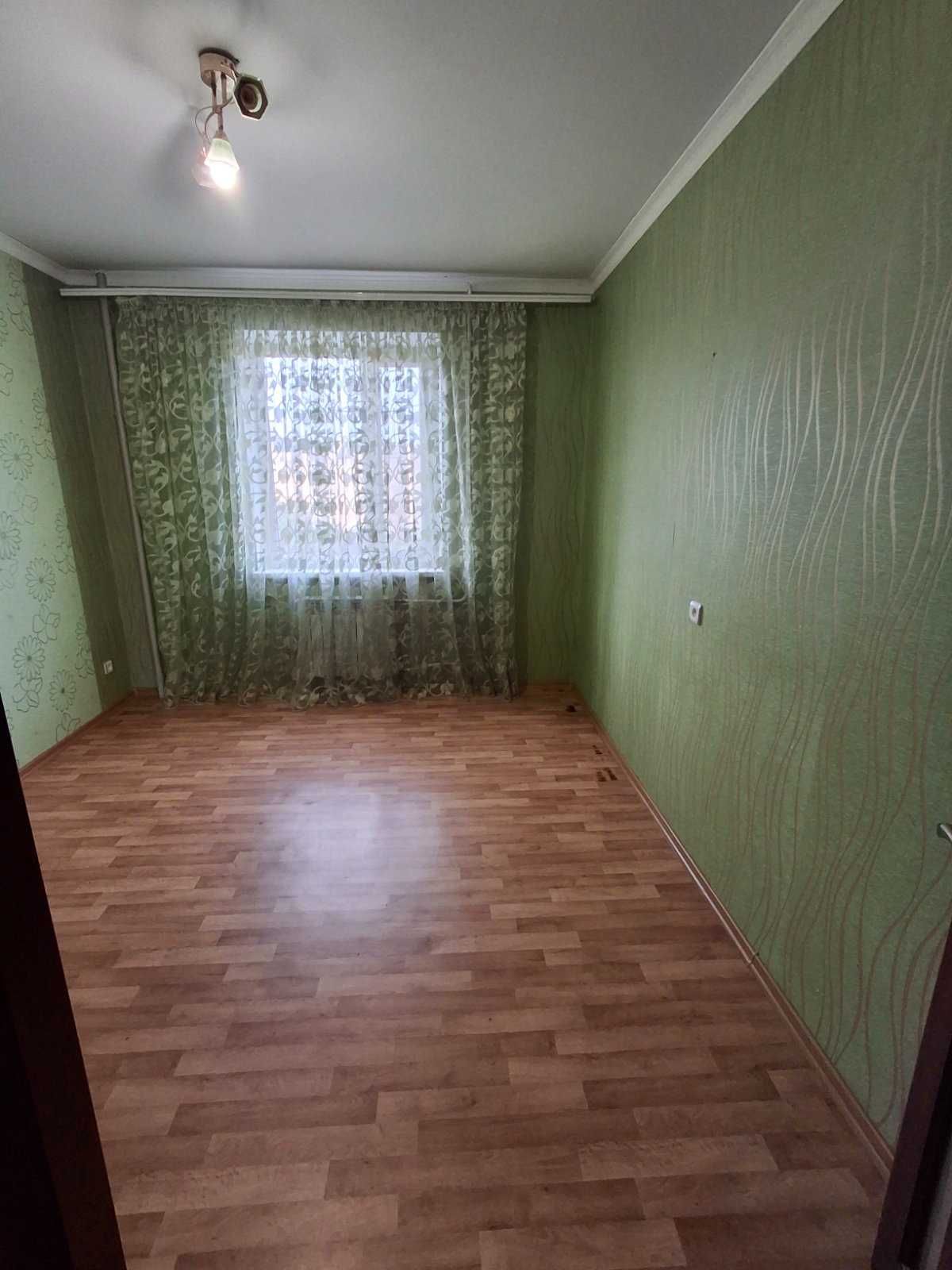 Продається 4-х кім. кв. на м-н Східний-2 !