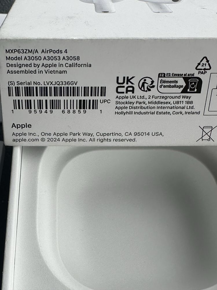 AirPods 4 bez ANC, Stan Bardzo Dobry, Gwarancja!
