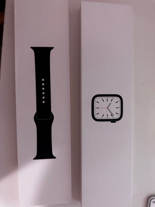 Apple Watch 7 - Black