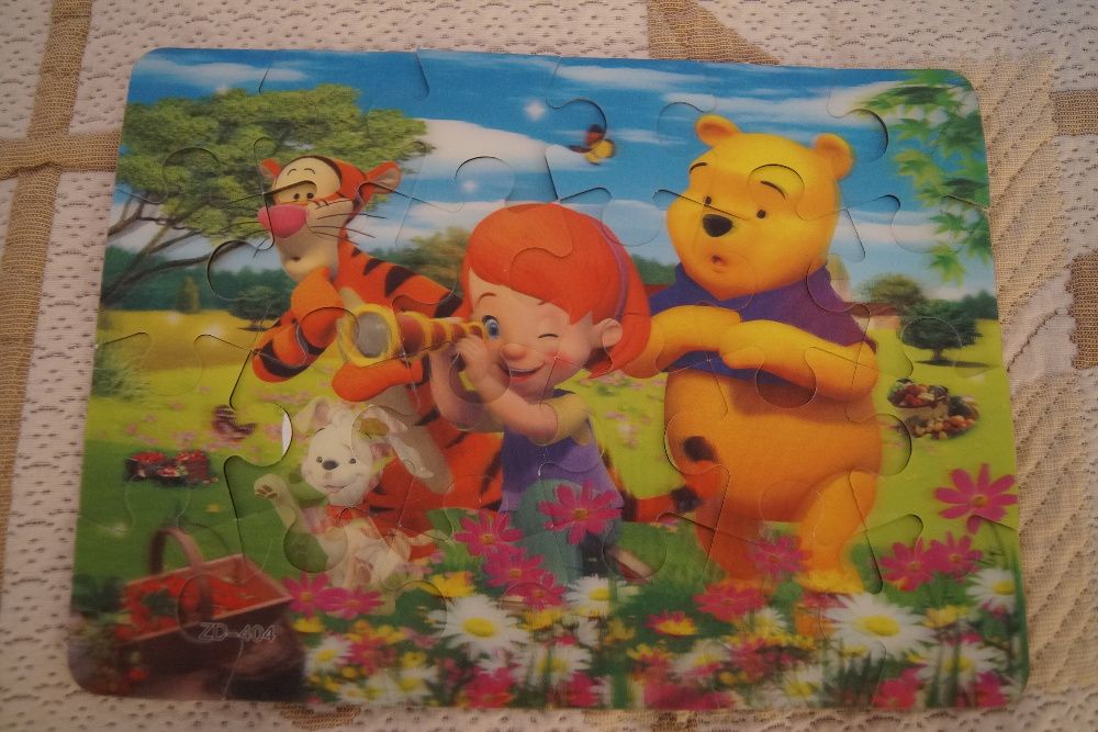 puzzle trójwymiarowe Kubuś Puchatek bajka 26 x 19 cm