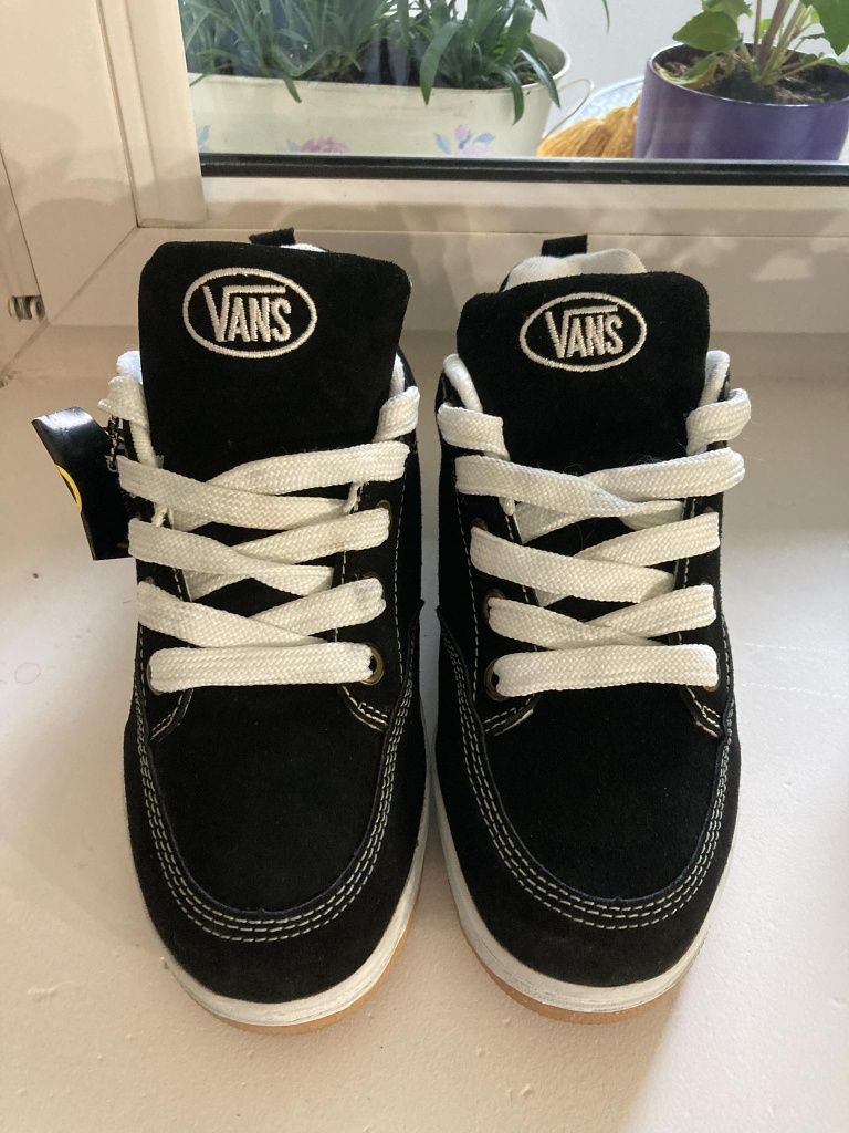 Unikat buty vans rozmiar 45 z lat 90 nowe