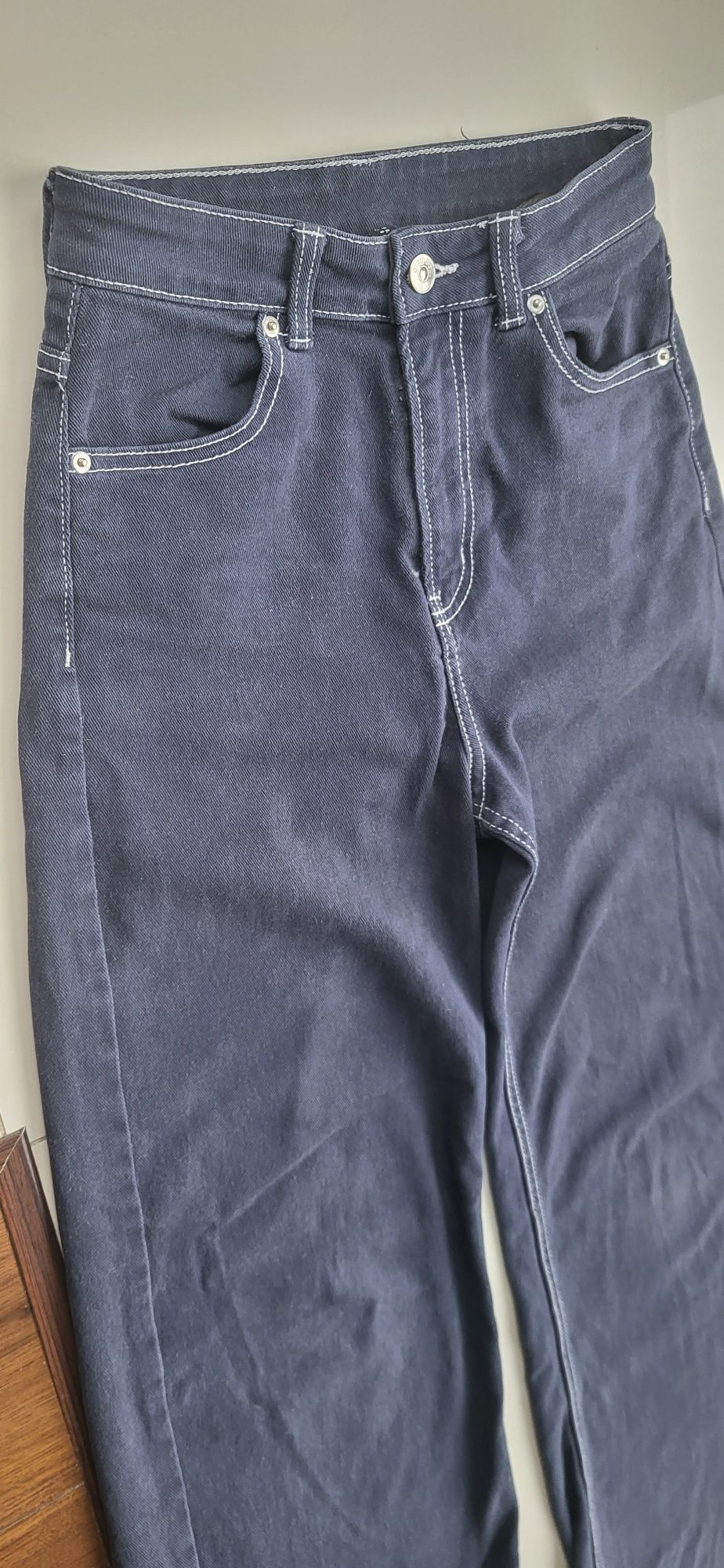 Spodnie dżinsowe dżinsy jeansy Xs/34 H&M divided szerokie damskie z sz