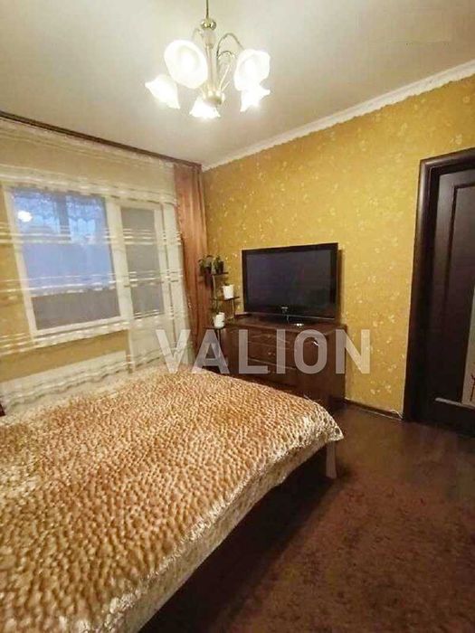 Продам 3к квартиру, ремонт, вул. Симиренка 22Б, Борщагівка, Святошин