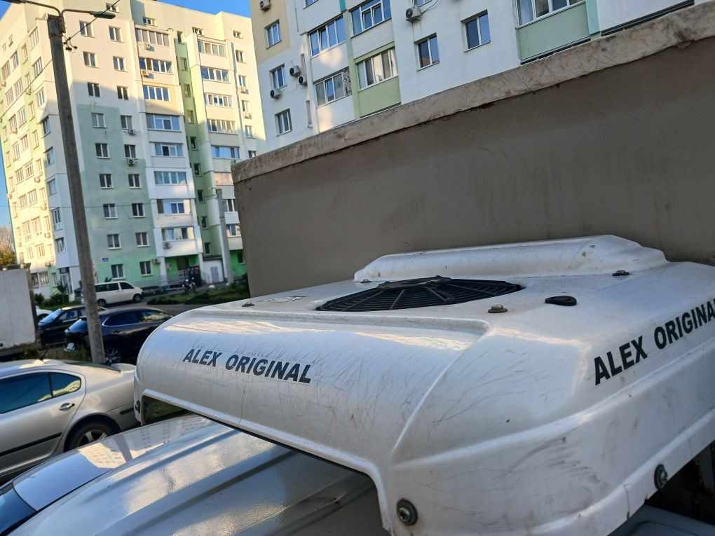 Продам холодильную установку