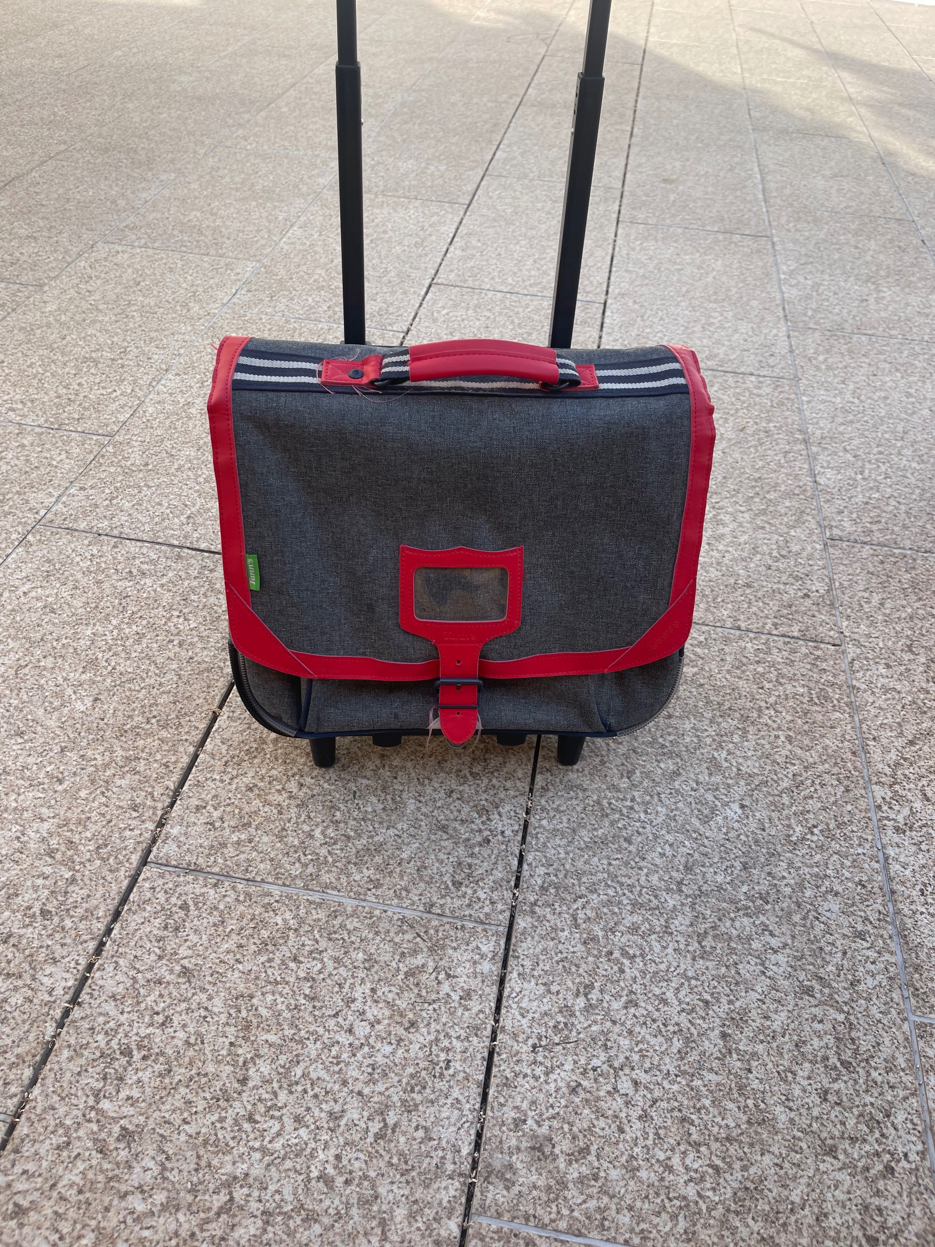Mochila com rodas
