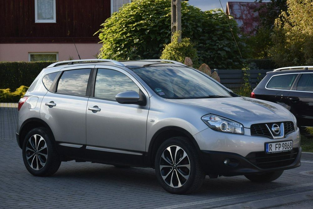 Nissan Qashqai 2.0B Navi/ Kamera/ Panorama/ Hak/ 155 Tys Km/ Sprowadzony/ Opłacony