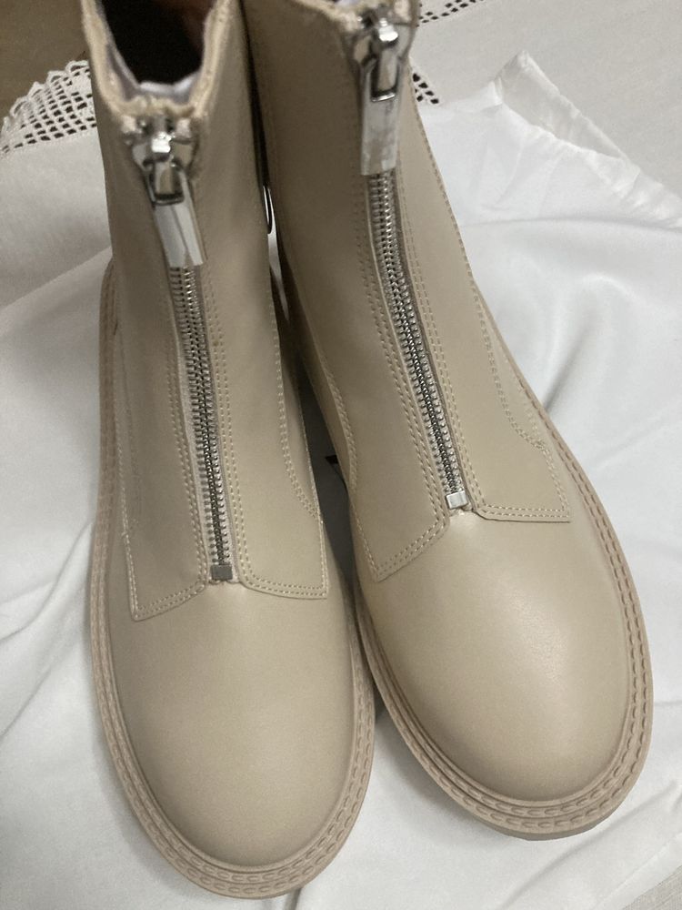Botas novas zara 38 com etiquetas