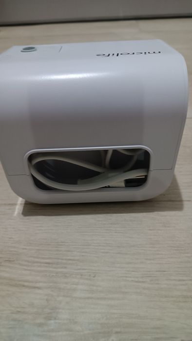 Інгалятор компресорний Microlife