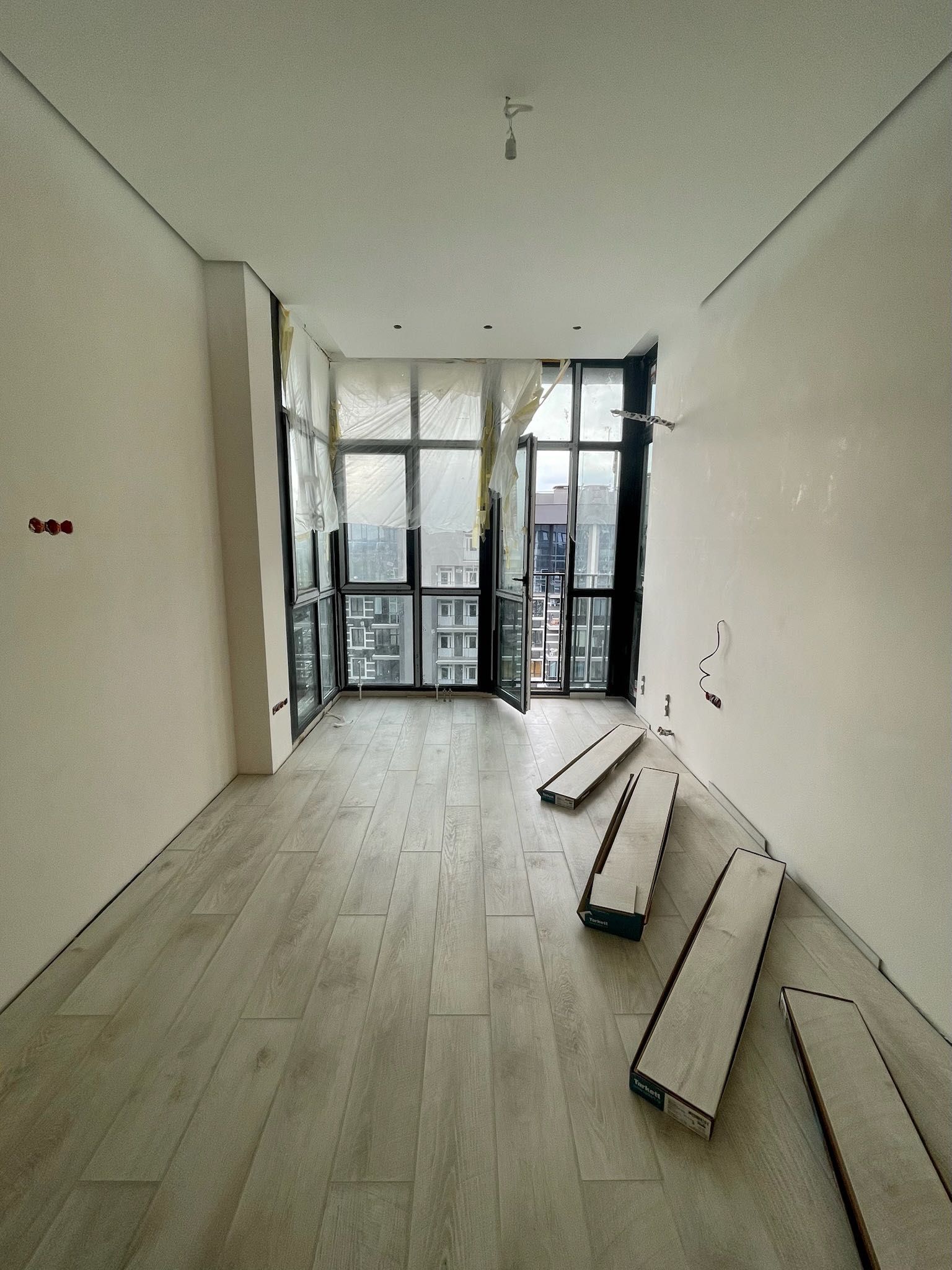 ПЕРЕУСТУПКА ВІД ВЛАСНИКА! Пентхаус із терасою 120 м² в ЖК Гранд Бурже