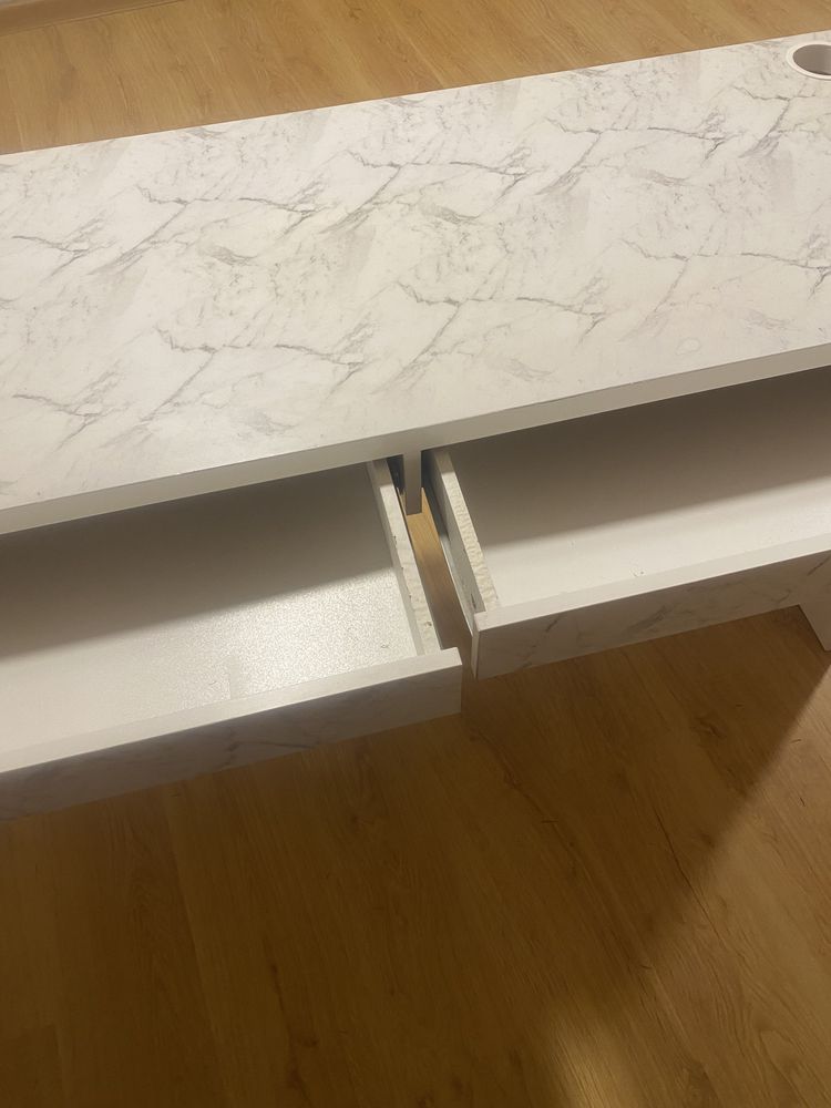 Duże biurko IKEA