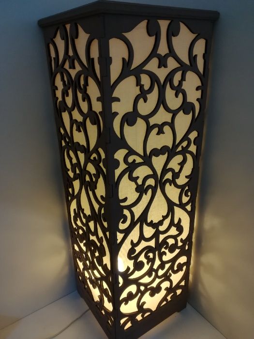 Lampa stojąca wysokość 90 cm