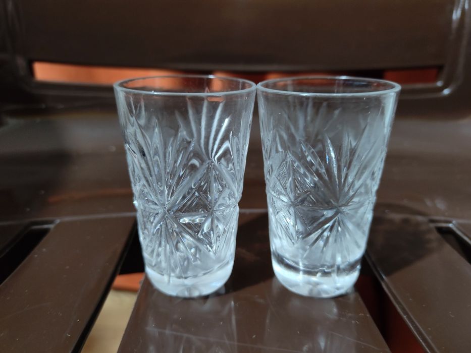 Кришталевий посуд