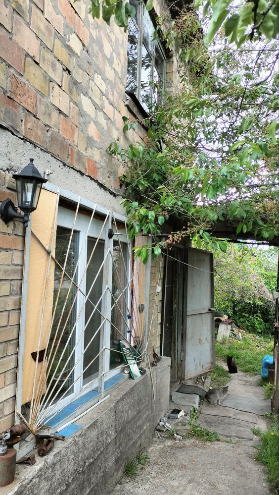 Продаж окремого будинку в гарній локації