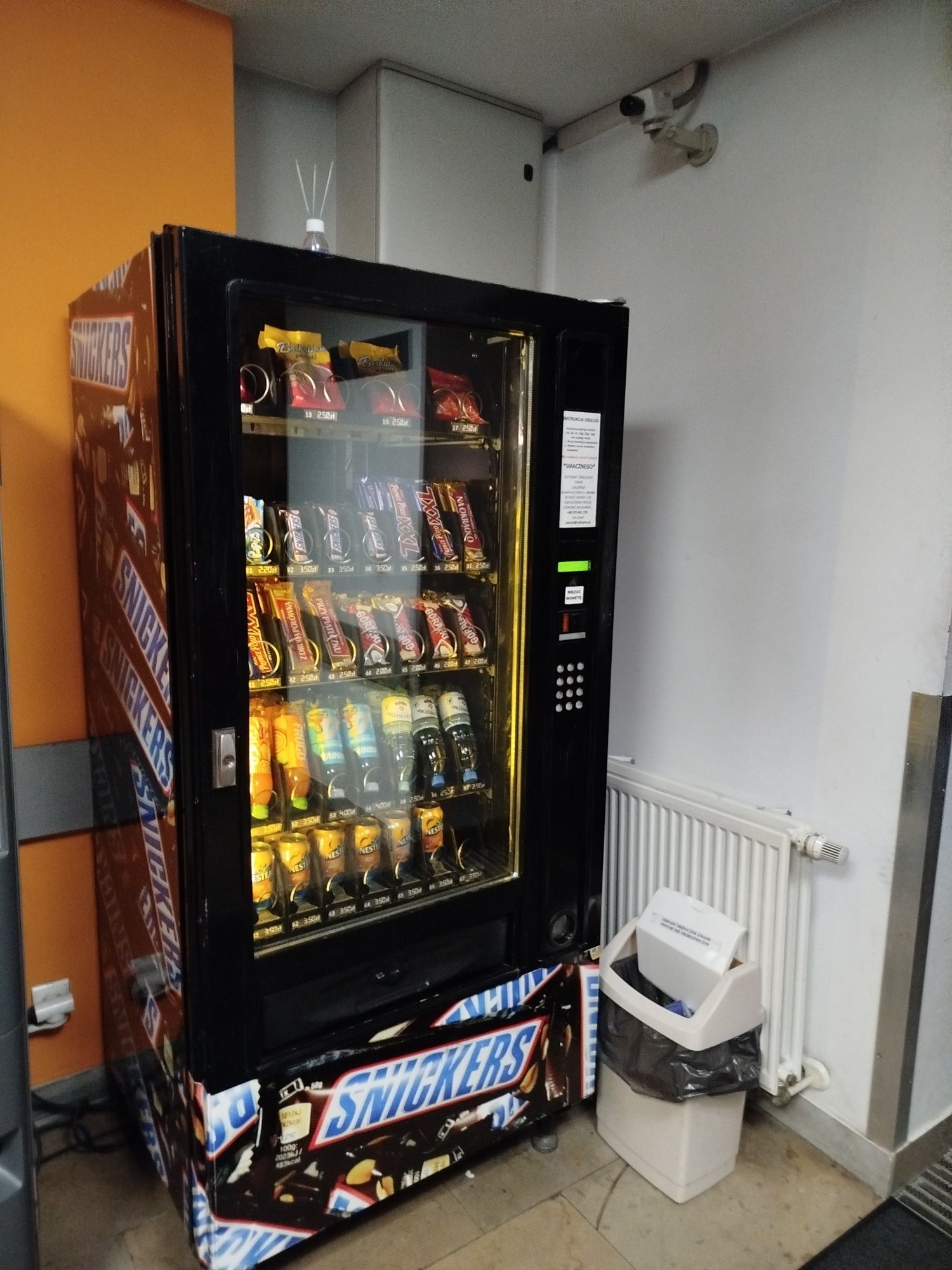 Automat Necta Spring 850, vending