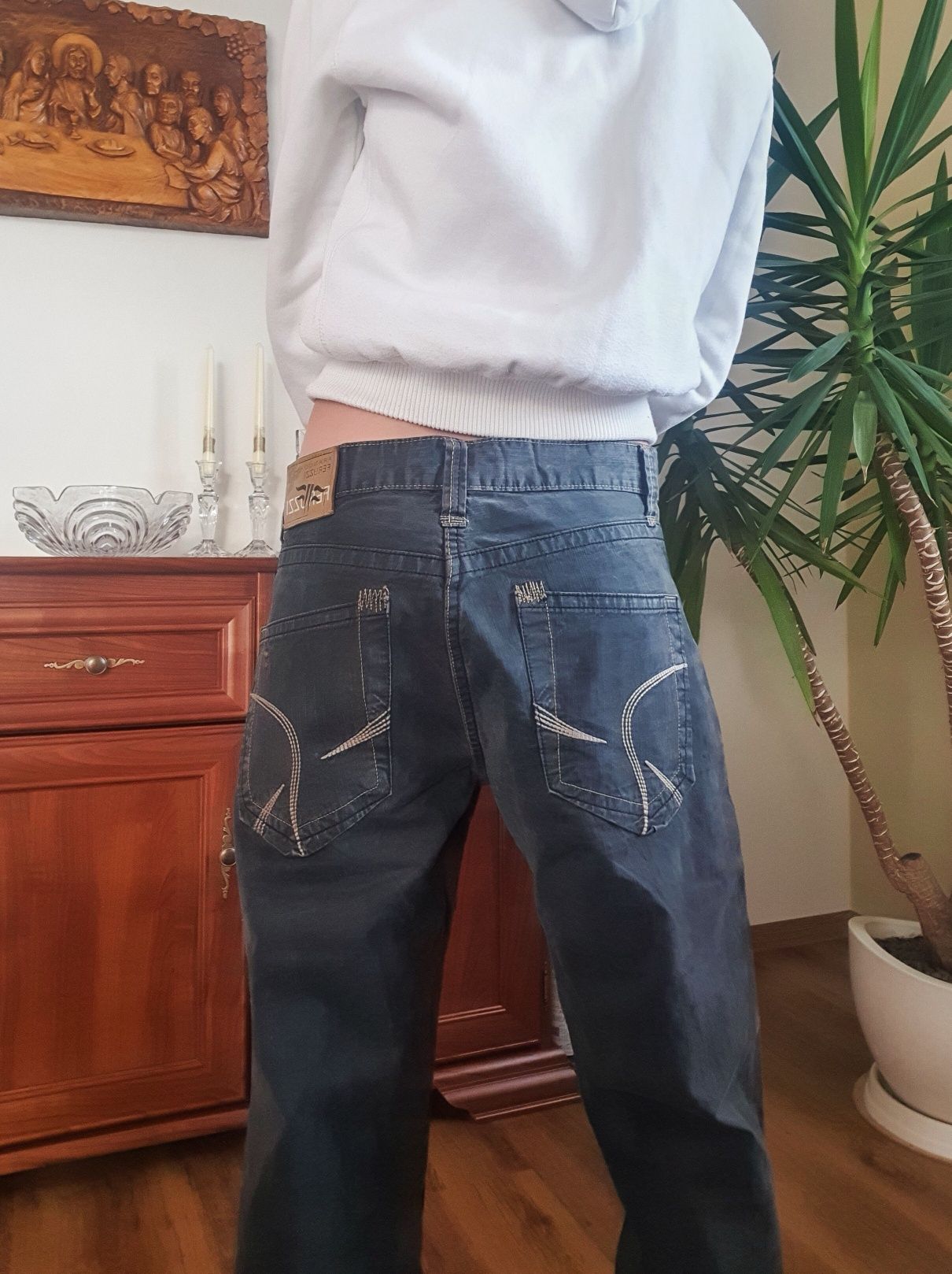 Luźne spodnie vintage