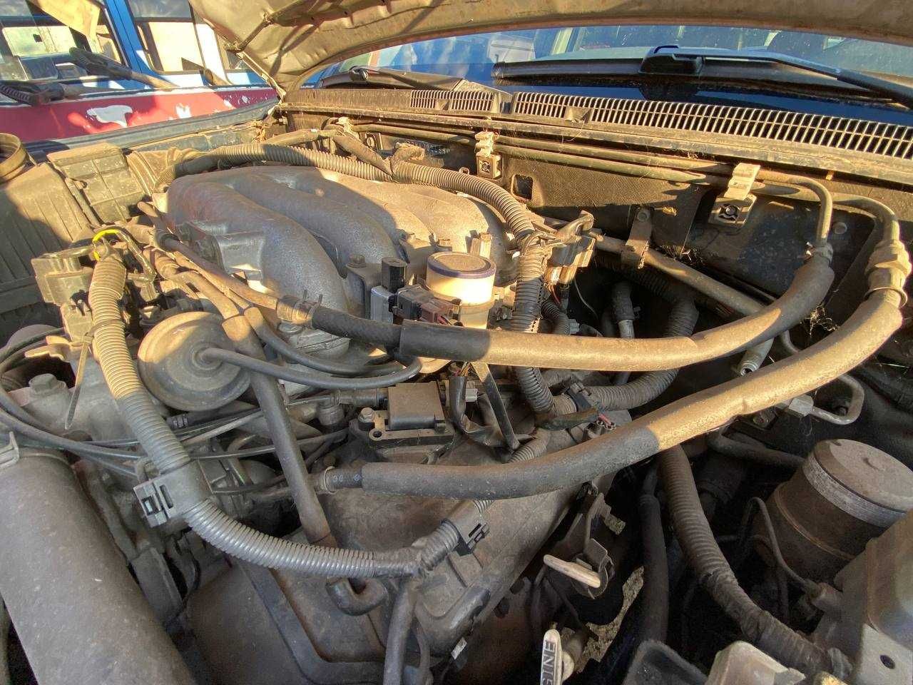 Двигатель Mitsubishi 3.8 бензин 6G75