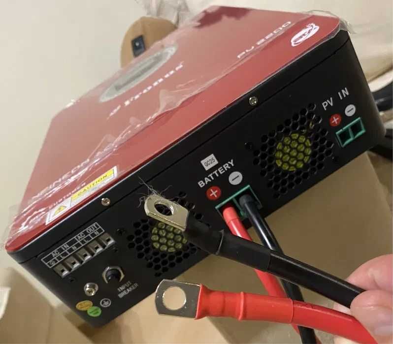 НАЛИЧИЕ Гибридный инвертор PowMR Fronus 12V-230V 1800W (пик 2200W)