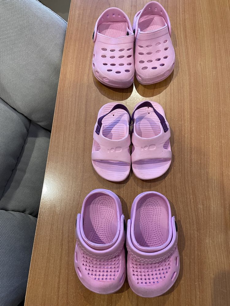 3 pares de crocs por 10€