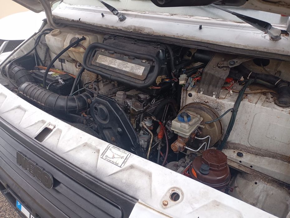 Iveco daily mecanica impecavel