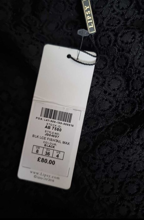 Czarna koronkowa wyszywana sukienka maxi Lipsy London