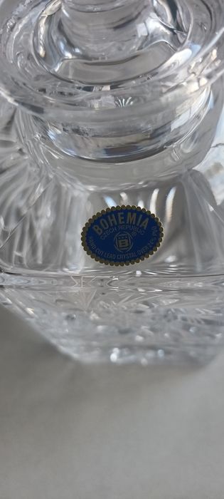 Garrafa de Cristal