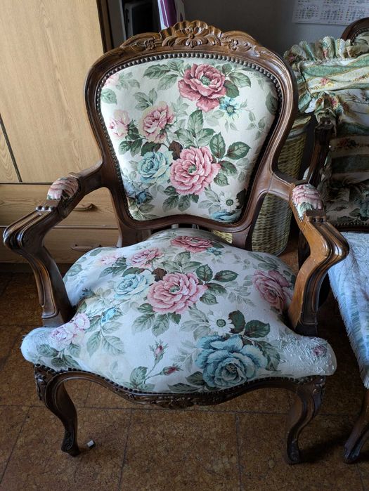 Conjunto de sofás Vintage e mesinha de apoio