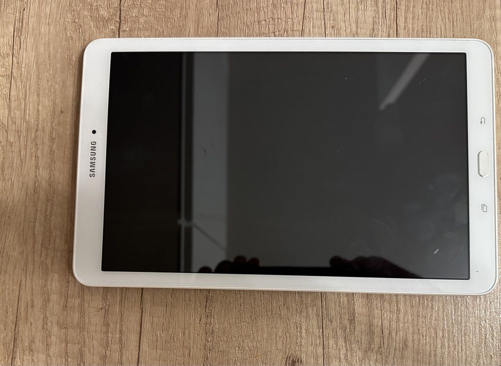 Tablet Samsung TAB E