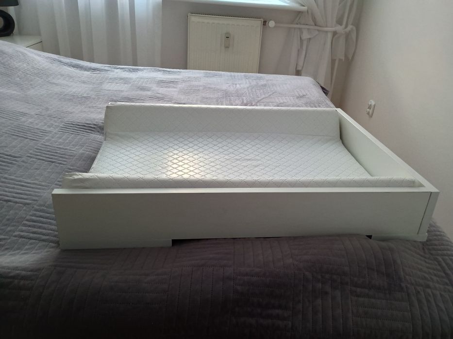 Przewijak. Nakładka na komodę