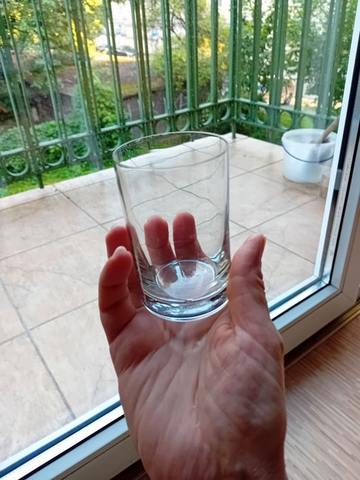 Szklanki małe literatki. 150 ml. Nowe.