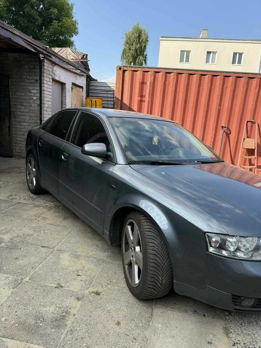 Audi A4 B6 1.8T 2001 • Benzyna + LPG • Felgi 18” + nowe opony
