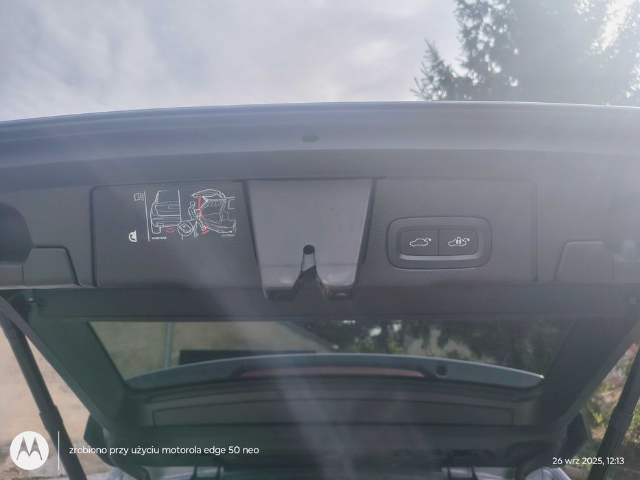 Piękne volvo xc60 r-design modelowo 2019
