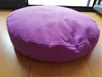 Almofada para meditação nova