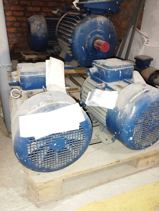 Електродвигун 37кВт 740об/хв 4АМУ250S8 (АИР250S8)