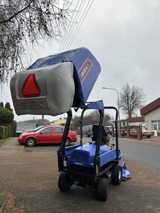 Traktorek, kosiarka ISEKI SFH 240, 4x4, górny wysyp