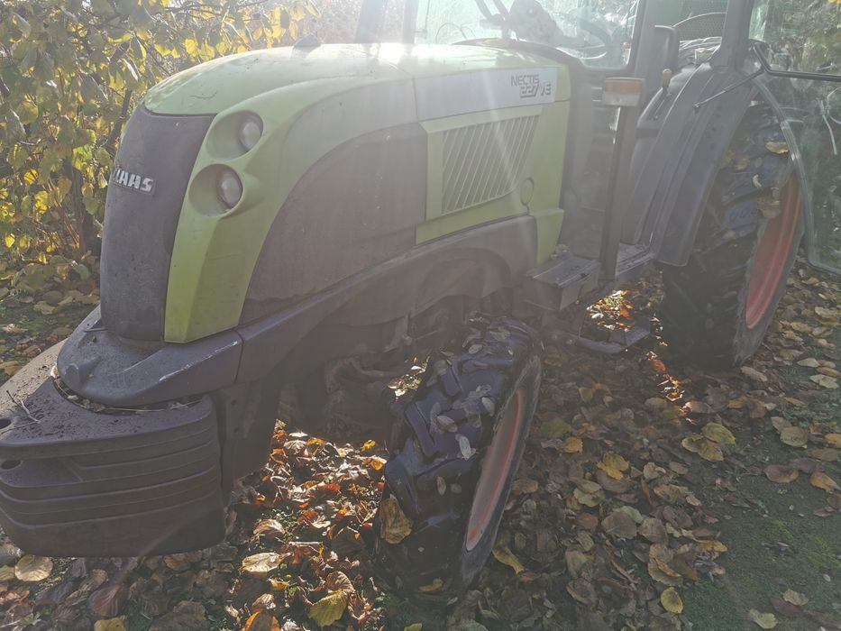 Claas nektis 227 VL Ciągnik sadowniczy,