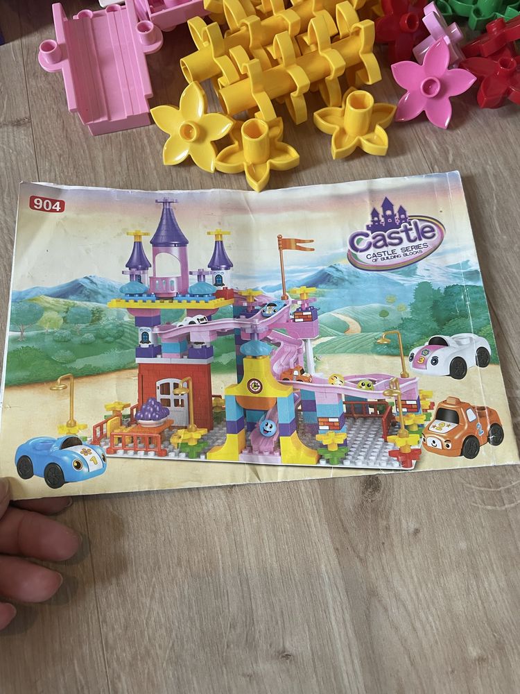 Klocki kompatybilne z lego duplo3+ zamek
