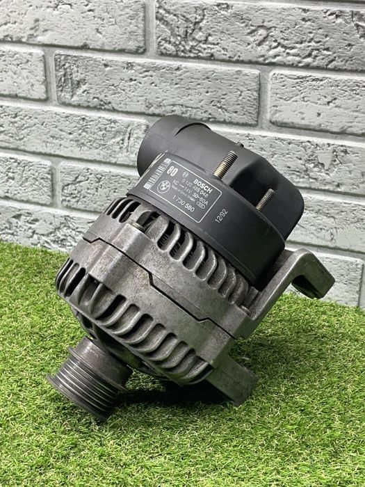 Генератор BMW E36 M50B20 Код:081