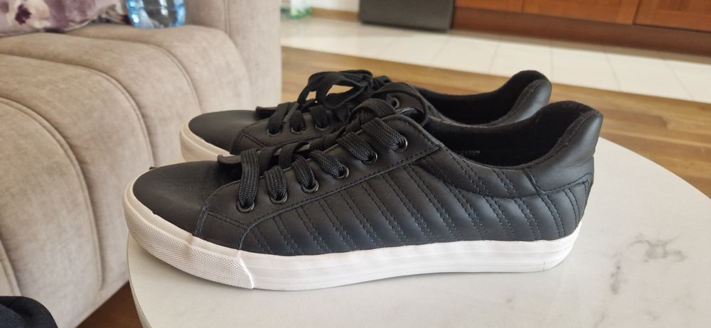 Buty męskie Sinsay czarne Nowe rozm.42
