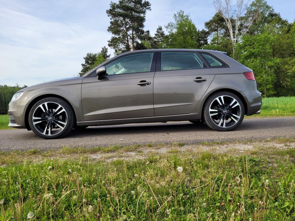 Audi  A3 2.0 TDI Sportbeck 2013 R