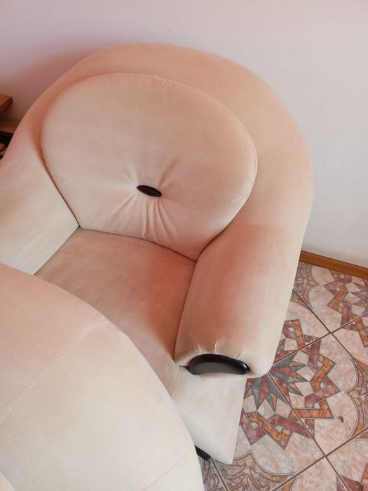 Диван розкладний (французька розкладушка) + два крісла