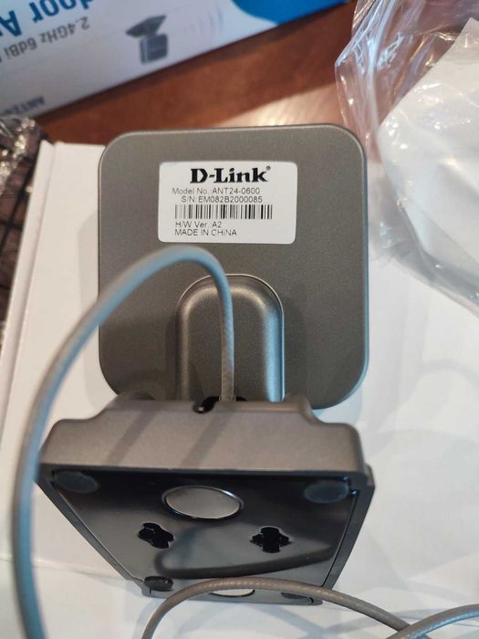 Антенна D-Link ANT24-0600 6dBi направленная Новая