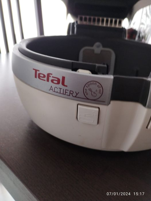 Fritadeira Tefal ActiFry 1kg batatas fritas com apenas 1colher de óleo