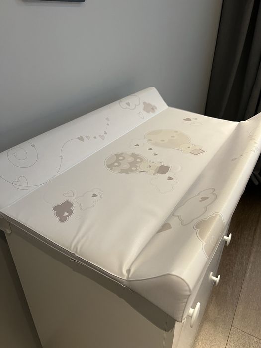 Сповівальний комод з ванночкою Pali . Пеленатор . Стан ідеальний