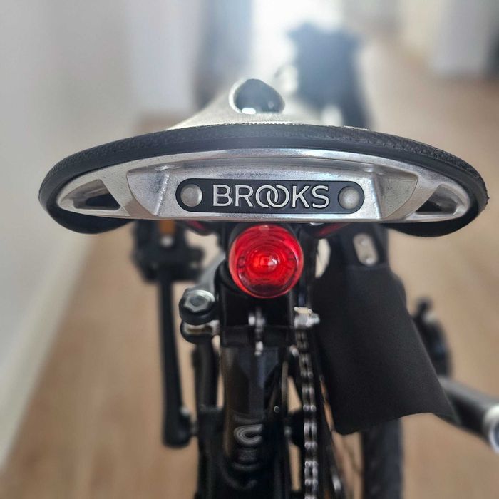 Bicicleta Dobrável  Brompton C Line M6L Explore Black Edition 2023