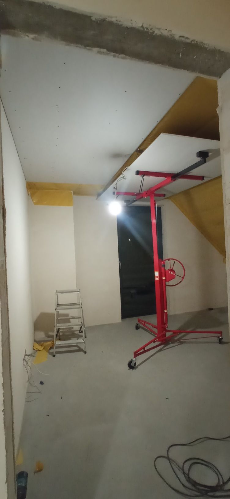 Podnośnik do płyt gk