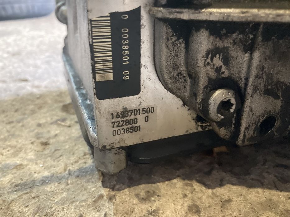 Коробка передач автоматическая 1693701500 mercedes w169 w245 2 . 0 cdi